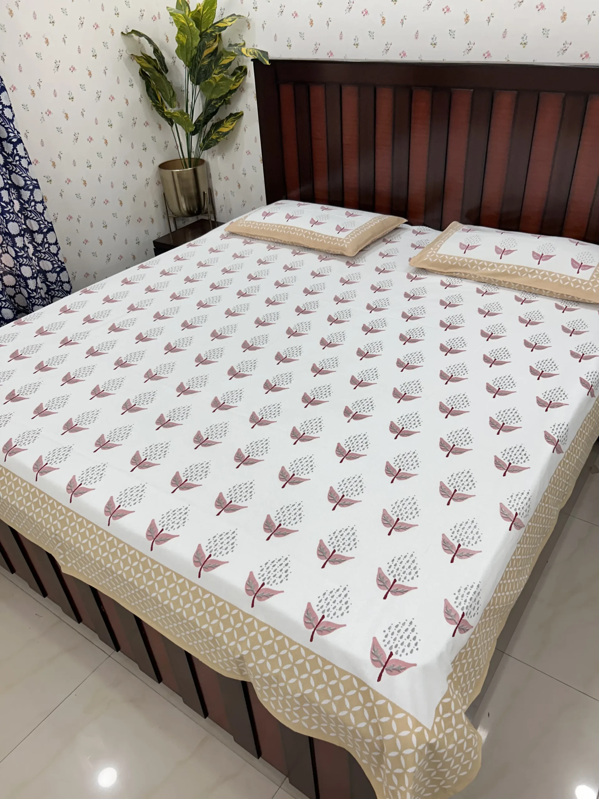 Queen ( 90 x 108 Inches)