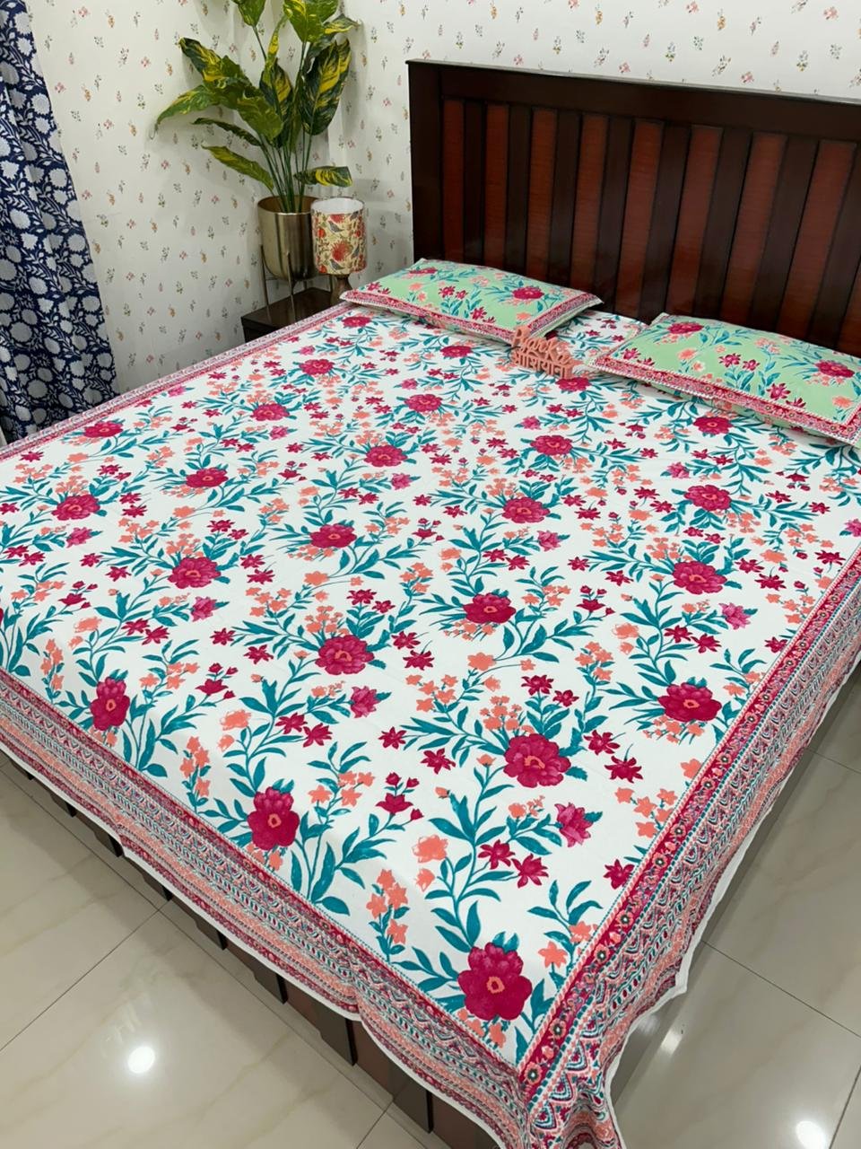 Queen/Double Bed