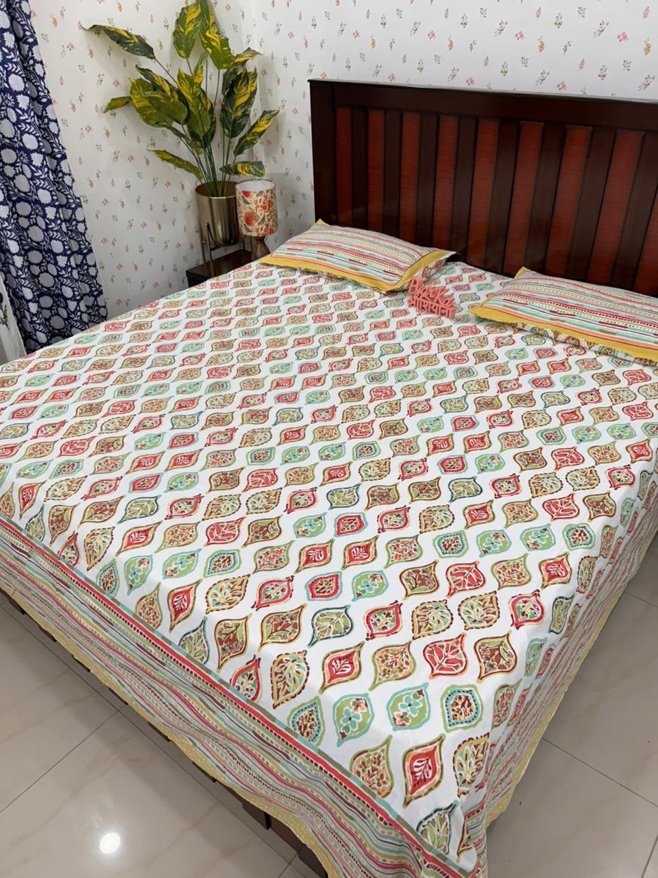 QUEEN SIZE REGULAR BEDSHEET