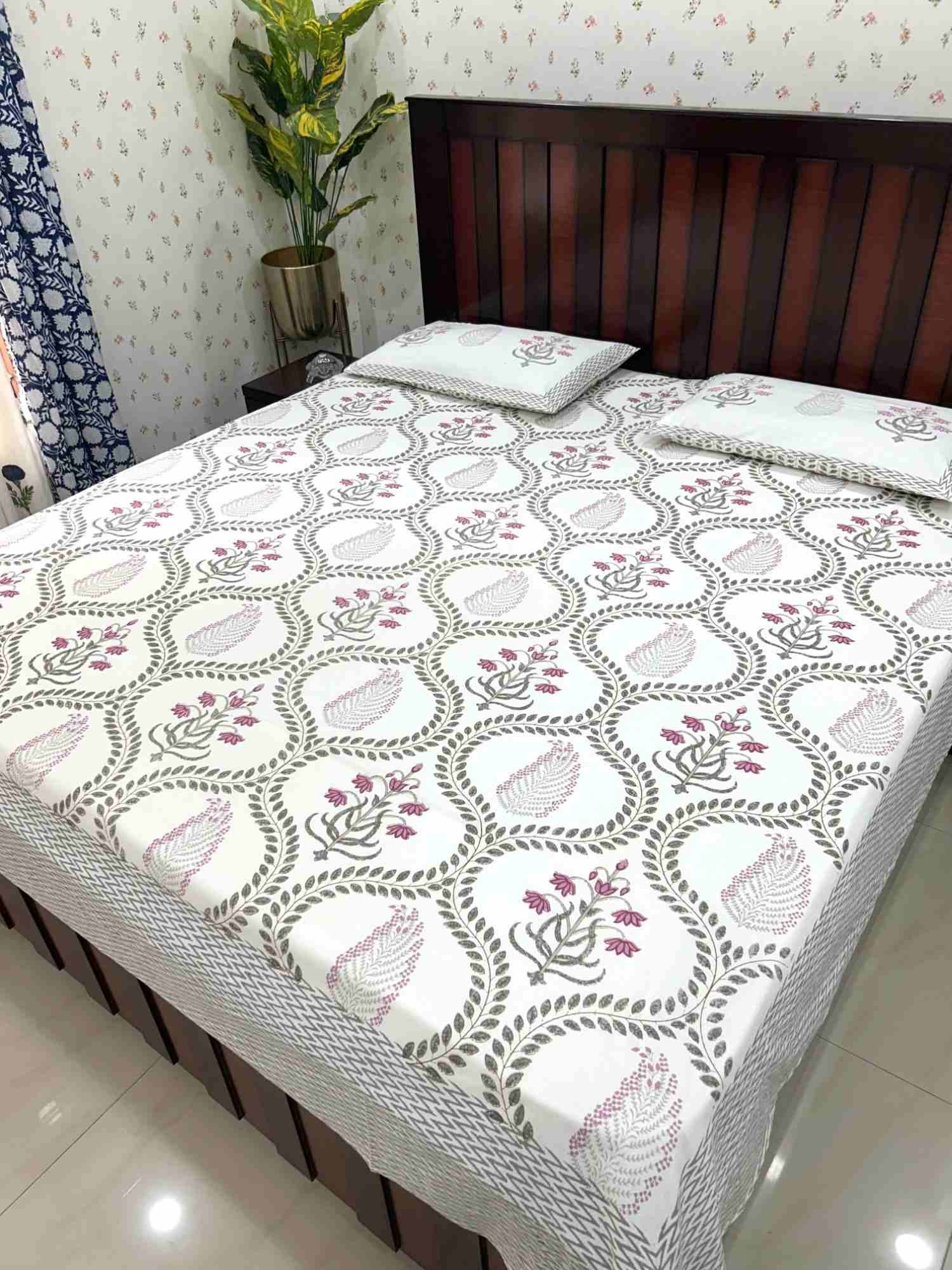 QUEEN SIZE REGULAR BEDSHEET